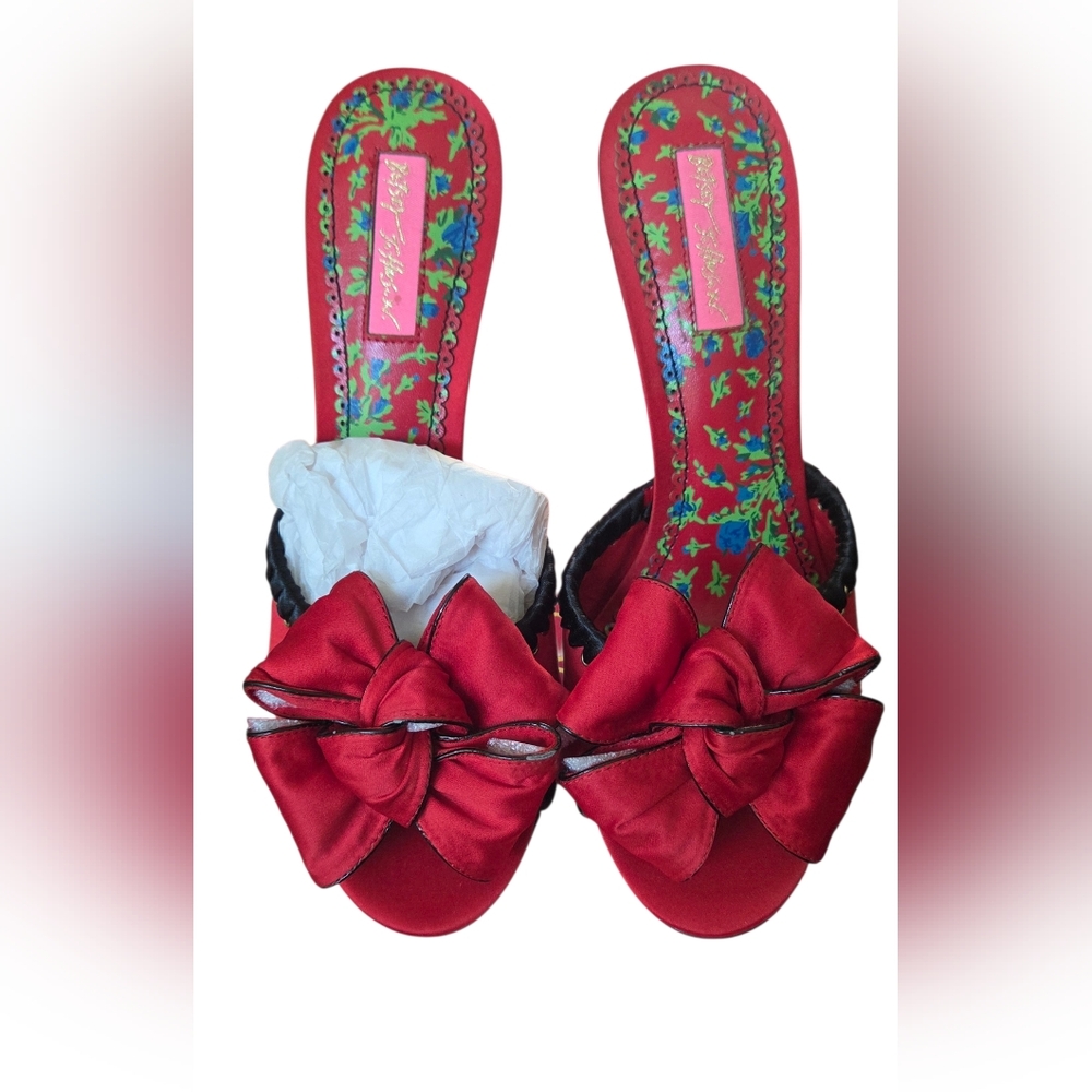 Betsey Johnson Red Bow Sandals